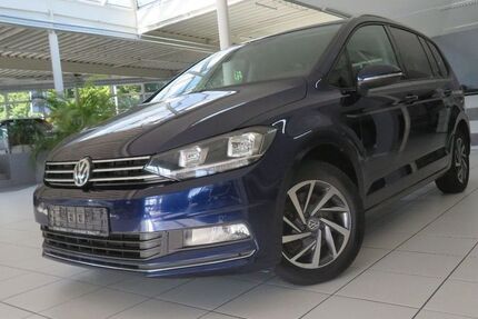 VW Touran 140.000 km 12.980 € Öhringen 74613
