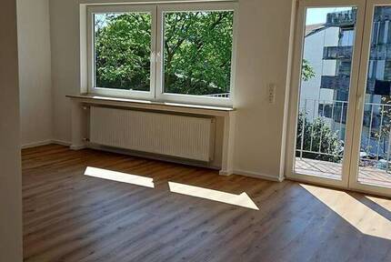 Erstbezug nach Komplettsanierung: Schöne 3-Zimmer-Wohnung mit großzügigem Balkon (GenossenschaftsWohnung) - Nur schriftliche Anfragen