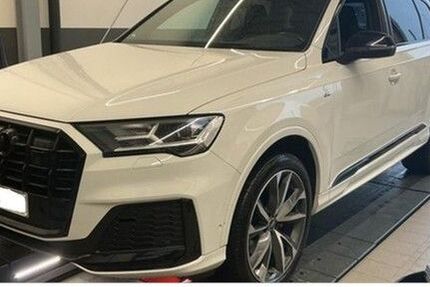 Audi Q7 72.578 km 52.978 &euro; Oldenburg 26135