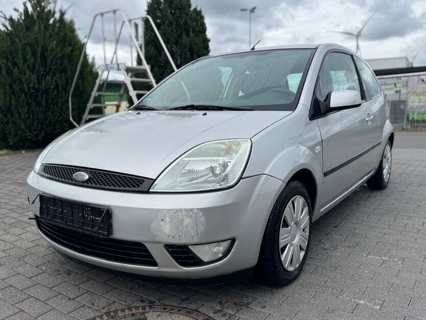 Ford Fiesta 269.000 km 1.250 € Kastellaun 56288