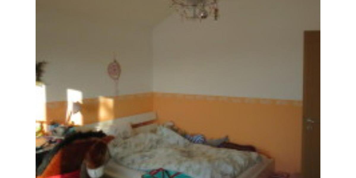 Doppelhaushälfte Trostberg - 7 Zimmer, 160 m&sup2;, 1.250&euro; | Angebot:24728919