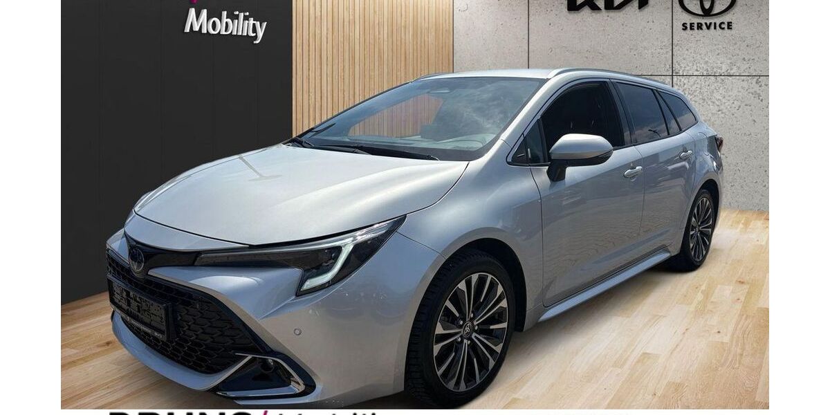 Toyota Corolla 14.688 km 27.990 &euro; Quakenbrück 49610