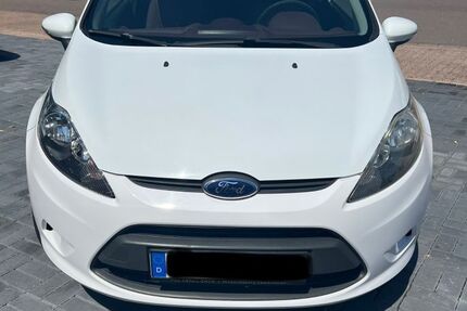 Ford Fiesta 214.000 km 2.400 &euro; Saarlouis 66740
