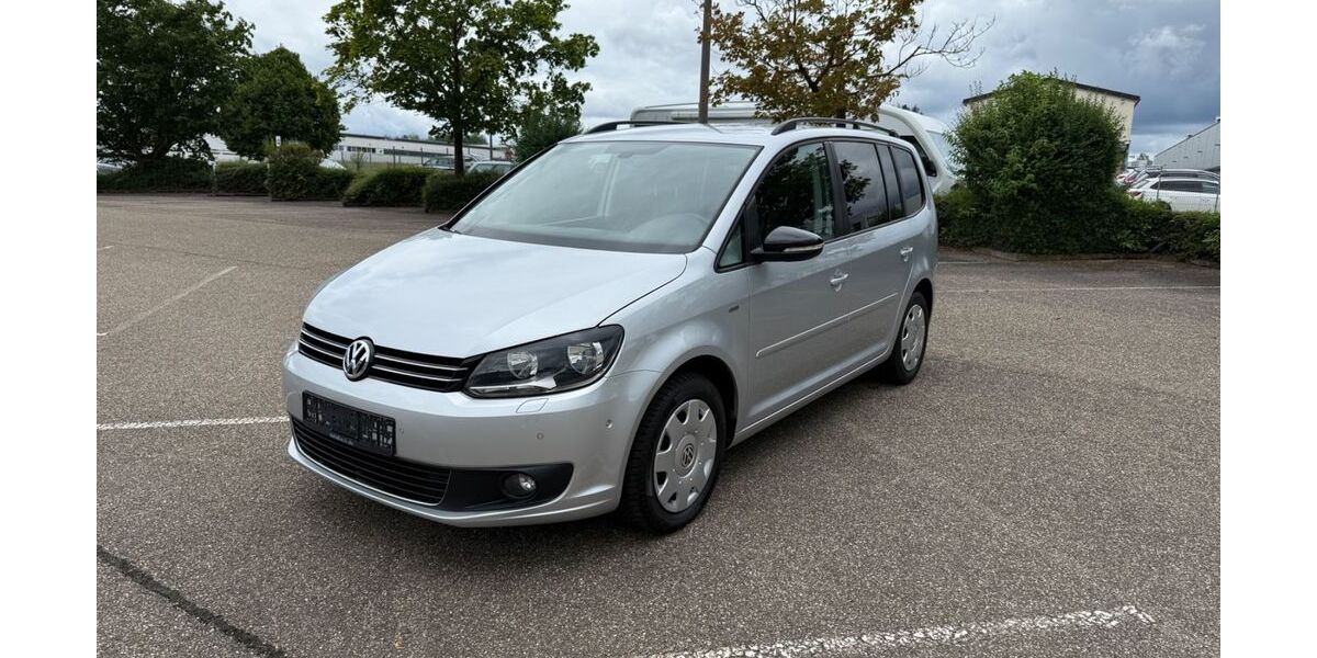 VW Touran 225.420 km 7.490 &euro; Öhringen 74613
