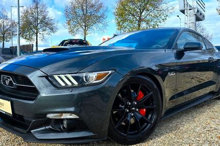 Ford Mustang 87.118 km 26.990 € Leipzig 04179