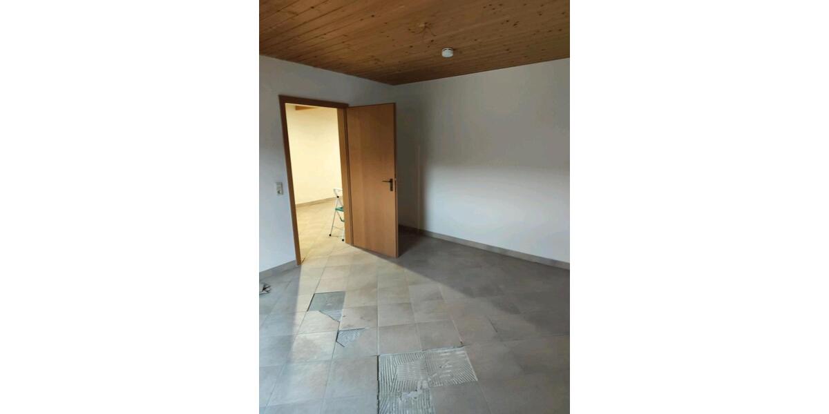 Dachgeschoßwohnung Giengen an der Brenz - 3 Zimmer, 96 m&sup2;, 280.000&euro; | Angebot:26906514