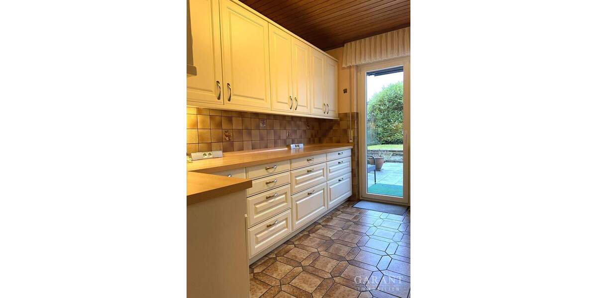 Mehrfamilienhaus, Wohnhaus Rodalben - 7 Zimmer, 240 m&sup2;, 420.000&euro; | Angebot:25214412