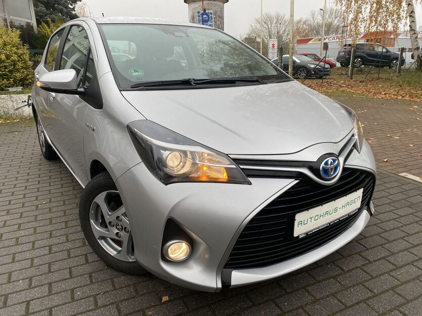 Toyota Yaris 70.820 km 10.890 € Berlin 13053