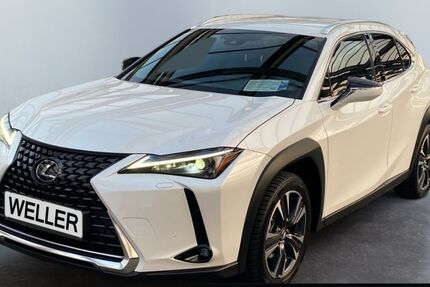 Lexus UX 26.398 km 31.990 &euro; Leipzig 04178