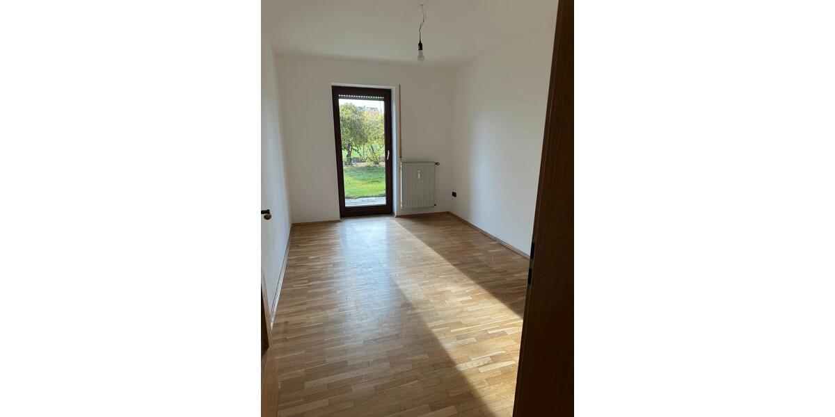 Einfamilienhaus Regensburg Das Dörnberg - 8 Zimmer, 198 m&sup2;, 565.000&euro; | Angebot:26432112