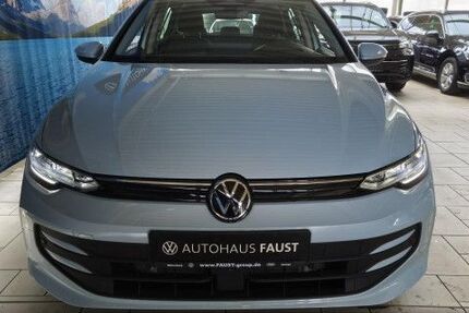 VW Golf 4.605 km 30.650 &euro; Wittenberg 06886
