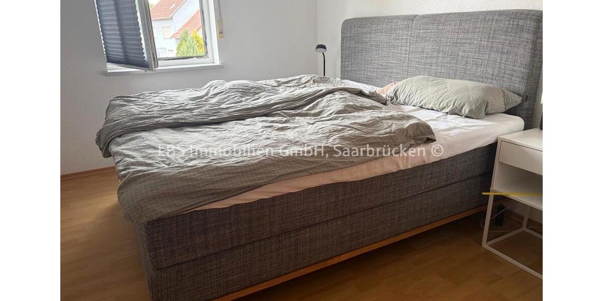 Dachgeschoßwohnung Beckingen - 3 Zimmer, 80 m&sup2;, 680&euro; | Angebot:26440414