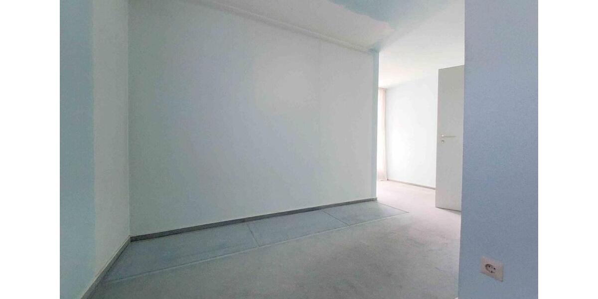 Einfamilienhaus Sersheim - 7 Zimmer, 185 m&sup2;, 1.900&euro; | Angebot:25267580