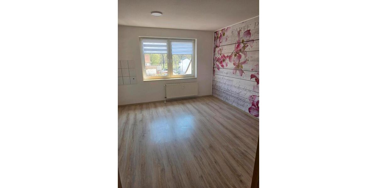 Dachgeschoßwohnung Aschersleben - 4 Zimmer, 90 m&sup2;, 750&euro; | Angebot:26211977