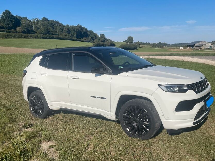 Jeep Compass 39.000 km 22.999 € Inzigkofen 72514