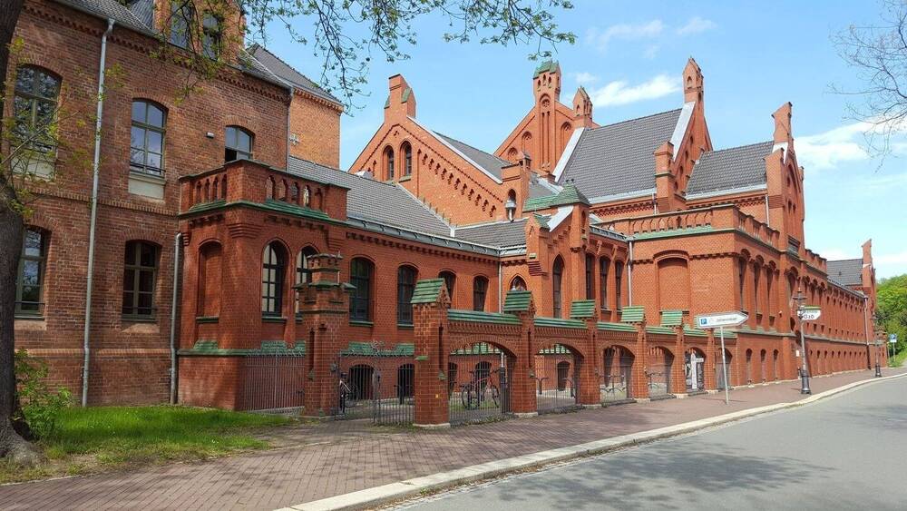 Etagenwohnung Zwickau Pölbitz - 2 Zimmer, 32 m&sup2;, 36.000&euro; | Angebot:25851503