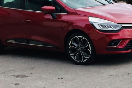 Renault Clio 123.000 km 7.600 &euro; Neumünster 24537