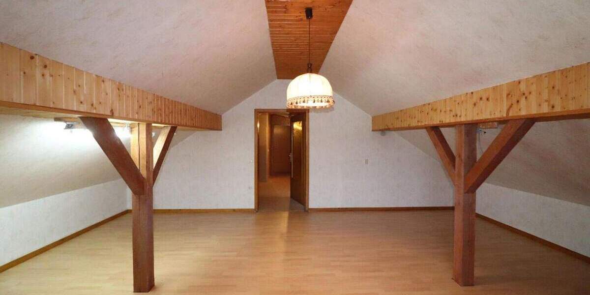 Mehrfamilienhaus, Wohnhaus Wettenberg Wißmar - 9 Zimmer, 235 m&sup2;, 539.000&euro; | Angebot:25682695