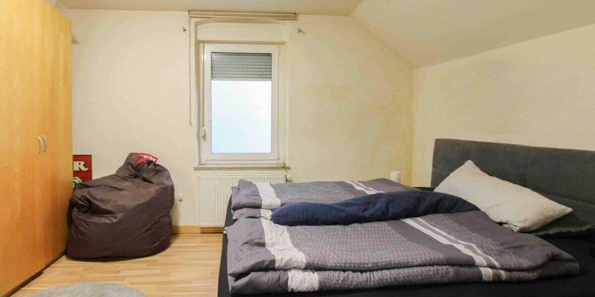 Mehrfamilienhaus, Wohnhaus Bochum Laer - 6 Zimmer, 320.000&euro; | Angebot:26016629