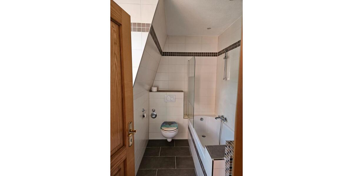 Dachgeschoßwohnung Eltmann - 3 Zimmer, 70 m&sup2;, 650&euro; | Angebot:26413658