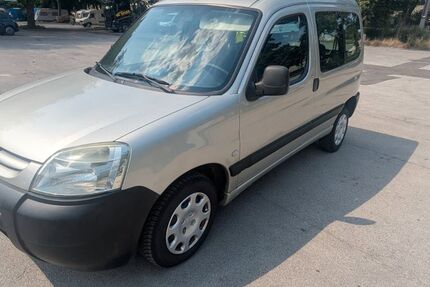 Peugeot Partner 205.000 km 800 &euro; Köln 50737