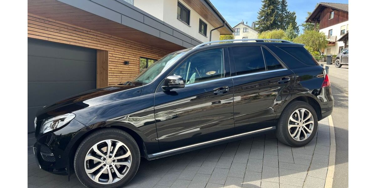 Mercedes-Benz GLE 350 160.000 km 31.750 &euro; Laufach 63846
