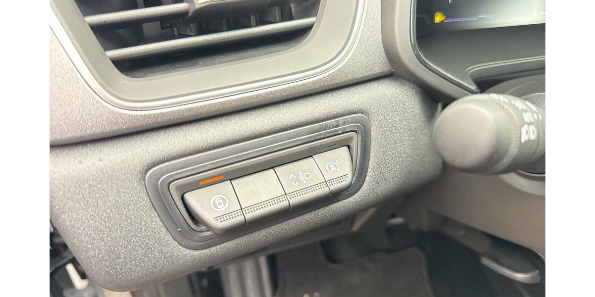 Renault Captur Techno 1.3 TCE EDC-Automatik *Kamera/Navi-A 6.685 km 25.890 &euro; Bamberg 96052