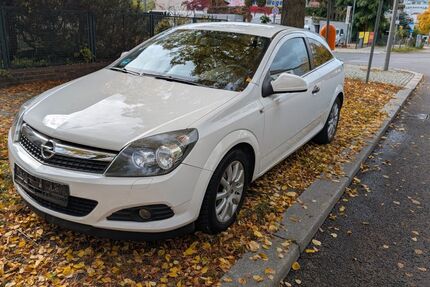 Opel Astra 172.000 km 2.100 € Berlin 13051