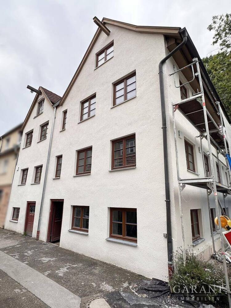 Charmante 3 Zimmer-Wohnung im kernsanierten Altbau in Kempten!