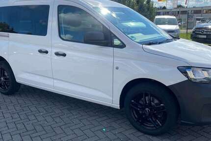 VW Caddy 128.000 km 18.300 &euro; Volkmarsen 34471