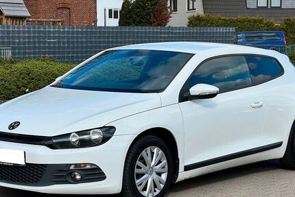 VW Scirocco 190.000 km 2.990 &euro; Hessisch Oldendorf 31840