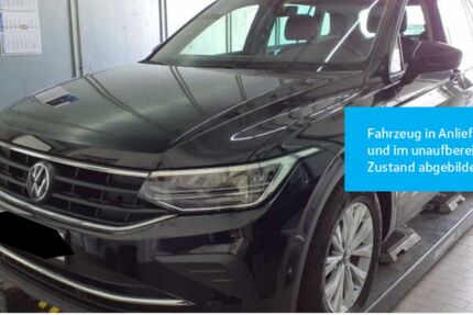 VW Tiguan 42.194 km 28.630 &euro; Stuttgart-Feuerbach 70469