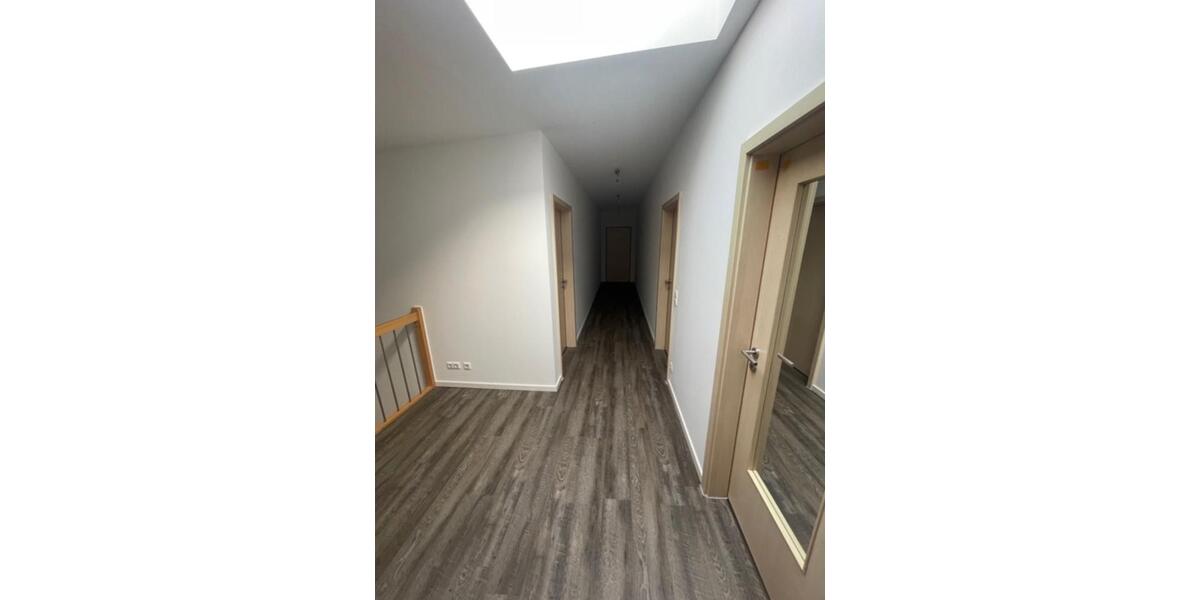 Gewerbeobjekt Neutraubling - 1.623&euro; | Angebot:24887512