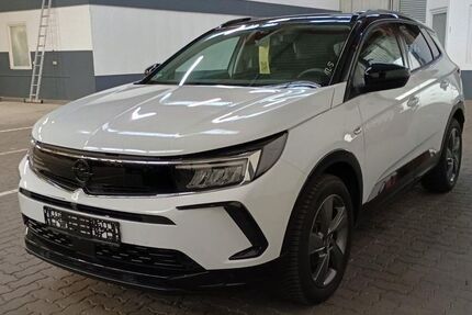 Opel Grandland (X)