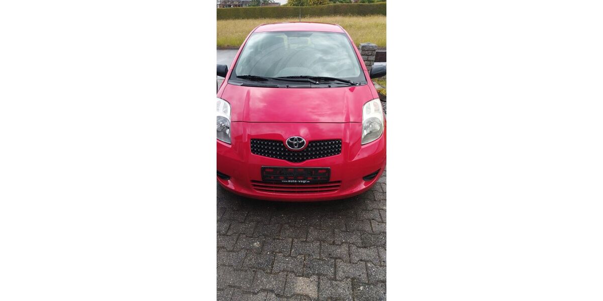Toyota Yaris 249.125 km 1.250 &euro; Tittling 94104