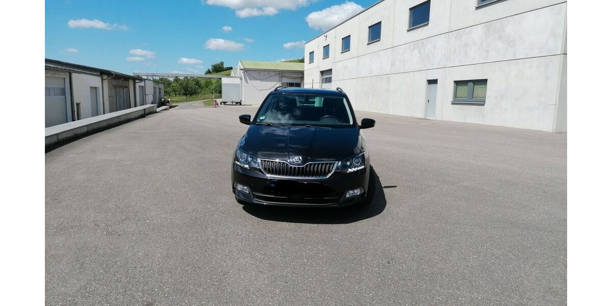 Skoda Fabia 96.422 km 11.599 &euro; WIDDERN 74259