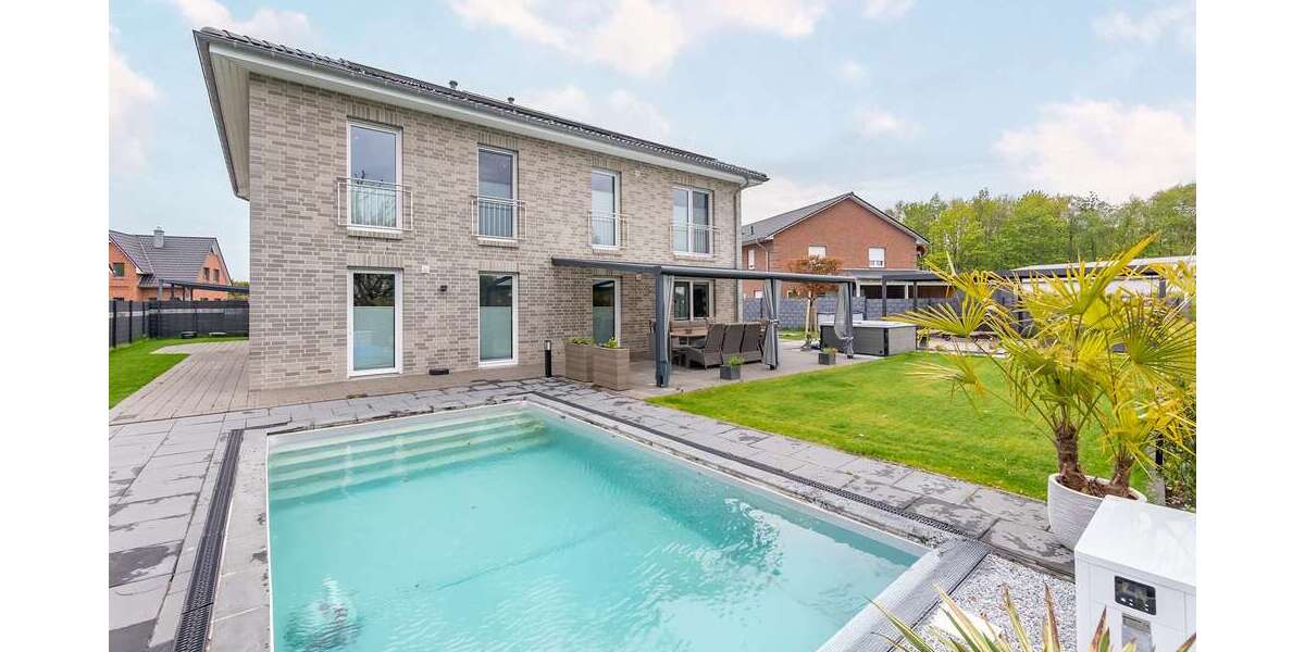 Einfamilienhaus Emstek - 8 Zimmer, 320 m&sup2;, 740.000&euro; | Angebot:25496175