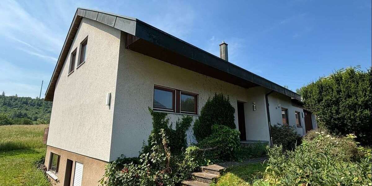 Einfamilienhaus Gaildorf - 7.5 Zimmer, 172 m&sup2;, 359.000&euro; | Angebot:26948922