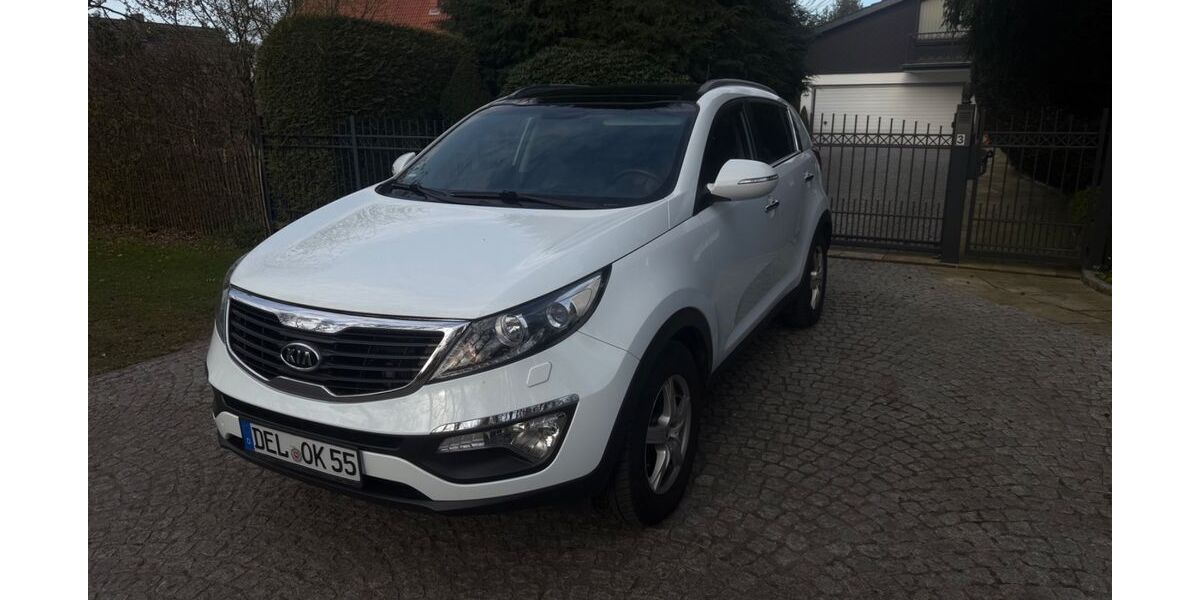 Kia Sportage 215.000 km 7.900 &euro; Delmenhorst 27753