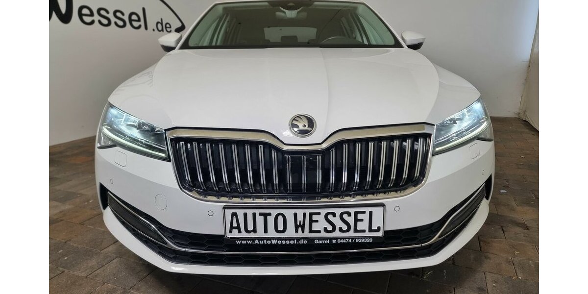 Skoda Superb Style LED ACC AHK Memory Canton Keyless 94.500 km 22.990 &euro; Garrel 49681