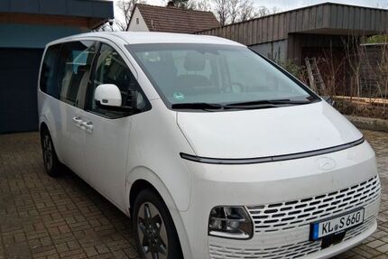Hyundai STARIA 11.500 km 39.000 &euro; Kaiserslautern 67661