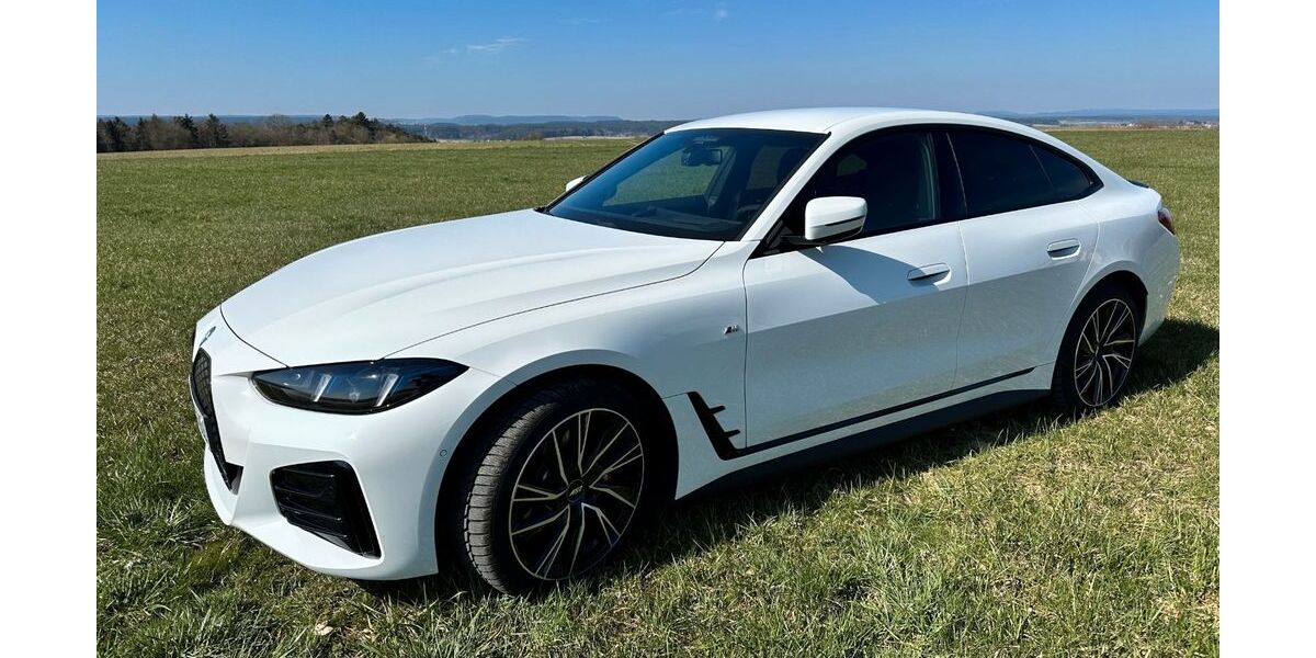 BMW i4 20.000 km 53.200 &euro; Dunningen 78655