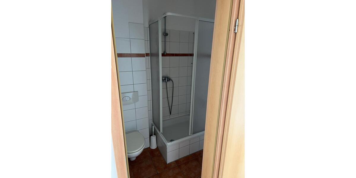 Etagenwohnung Cottbus Spremberger Vorstadt - 1 Zimmer, 38 m&sup2;, 230&euro; | Angebot:26623898