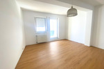 Lichtdurchflutete 2-ZKB City-Wohnung x großer Balkon - ideal für Singles und Paare