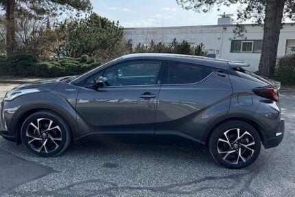 Toyota C-HR 53.323 km 19.490 &euro; Barsbüttel 22885