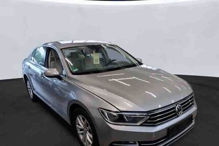 VW Passat 170.500 km 13.999 € Fulda 36043