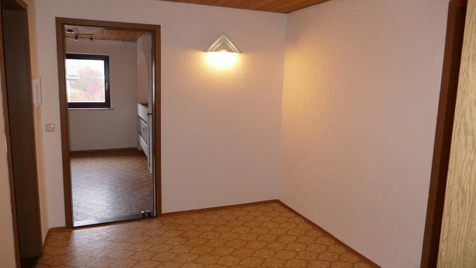Schöllnach: 4-Zimmer Wohnung, 1.Stock 4 zimmer