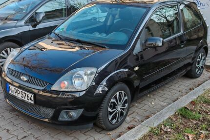 Ford Fiesta 155.400 km 2.250 &euro; Nürnberg 90491