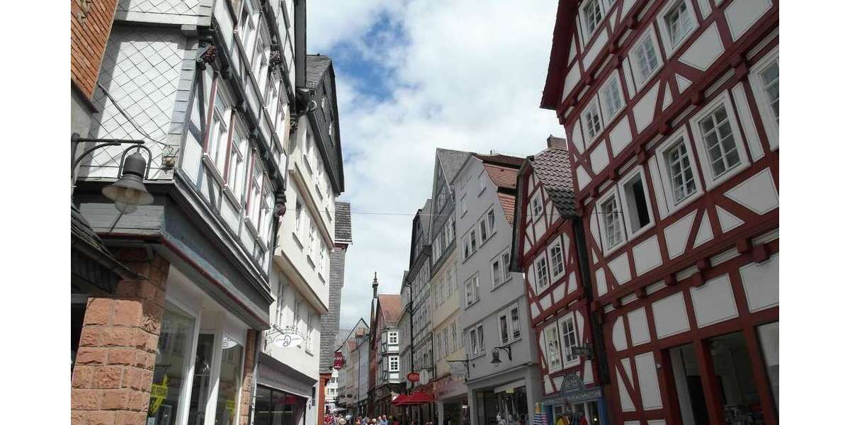 Etagenwohnung Marburg Südviertel - 1 Zimmer, 9 m&sup2;, 160&euro; | Angebot:26422785
