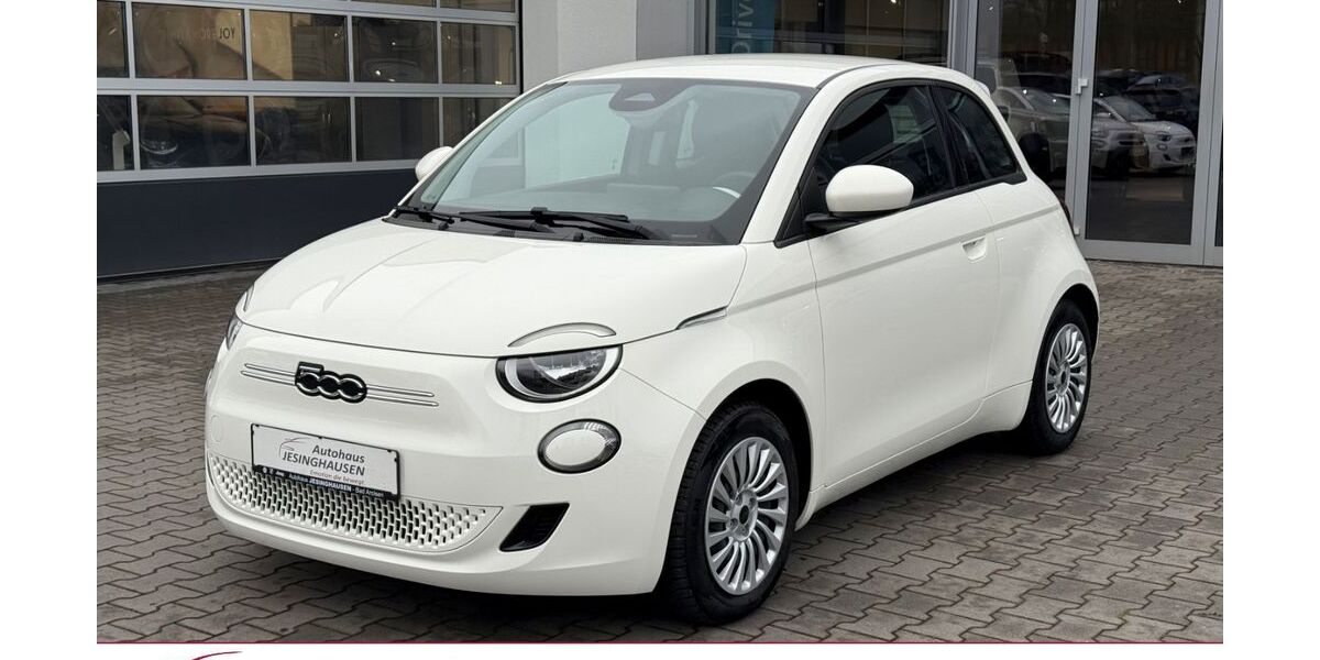 Fiat 500e 10.800 km 21.750 &euro; Bad Arolsen 34454